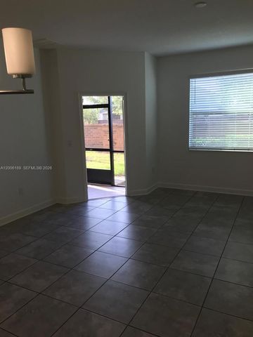 3348 Rodrick Circle, Orlando, FL 32824