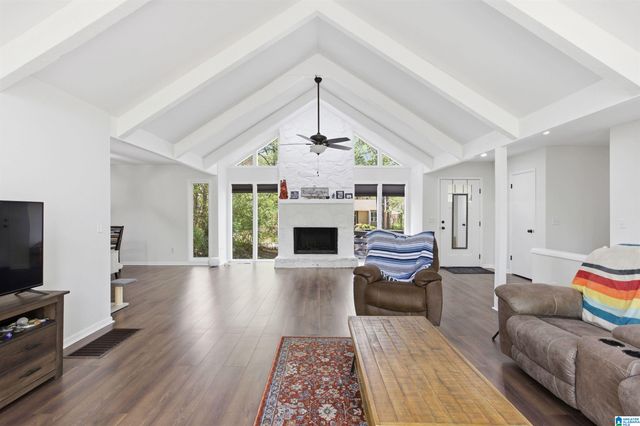 1973 CHANDAWAY DRIVE, Pelham, AL 35124