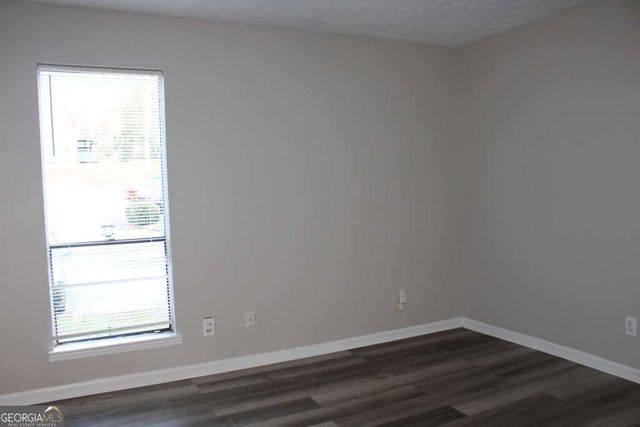 1010 Mariners Court, Stone Mountain, GA 30083