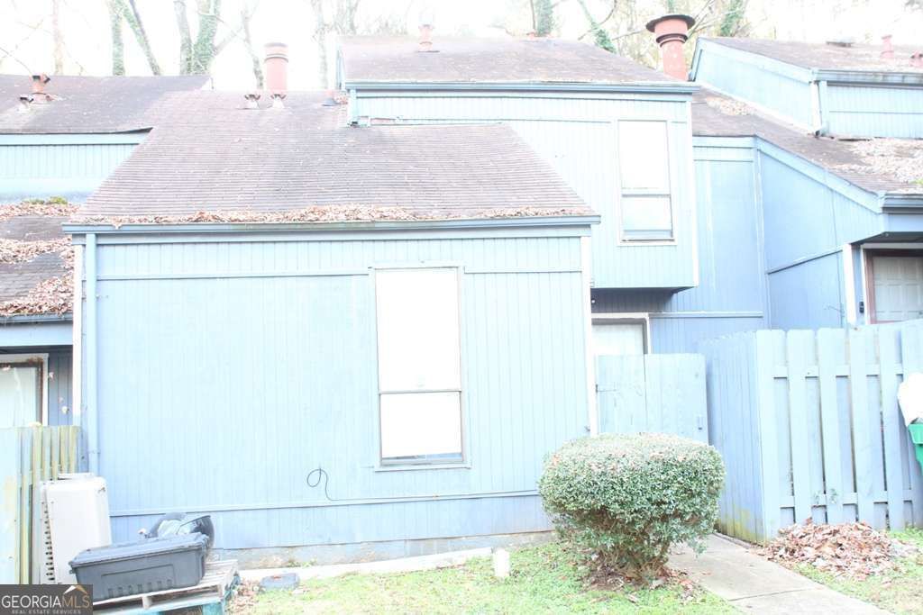 1010 Mariners Court, Stone Mountain, GA 30083