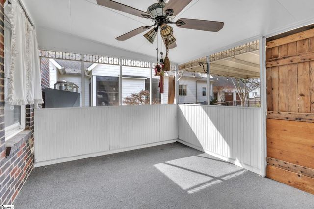 300 W Prentiss Avenue, Greenville, SC 29605