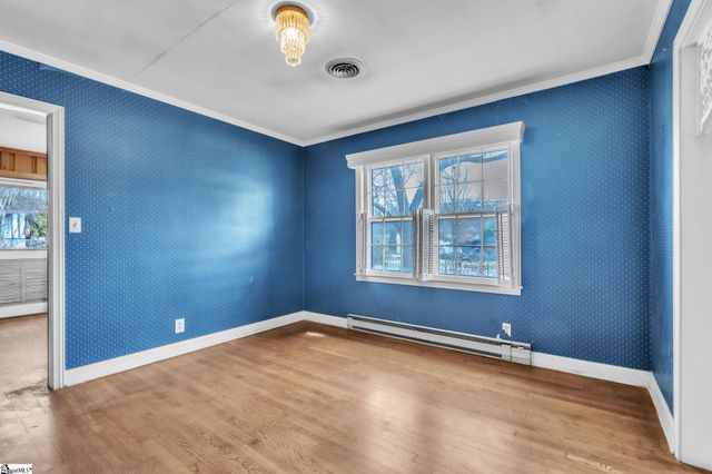 300 W Prentiss Avenue, Greenville, SC 29605