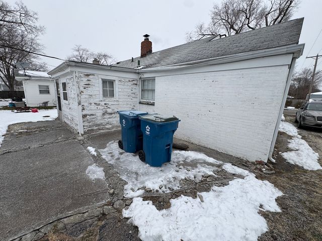 1811 N Raynor Avenue 1811, Crest Hill, IL 60403