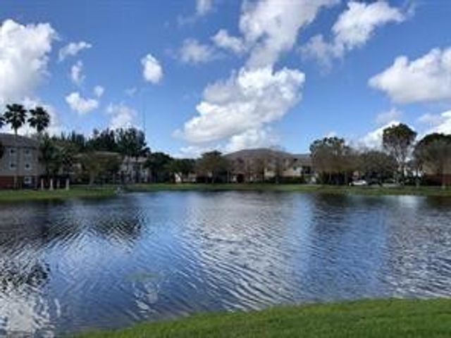 4177 N HAVERHILL Road 810, West Palm Beach, FL 33417