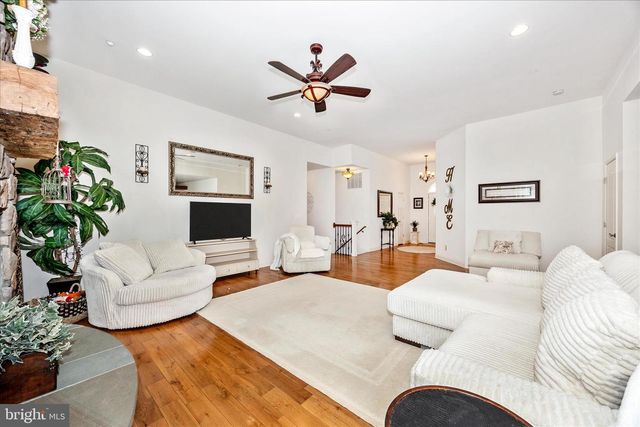 7145 LINGANORE RD, Frederick, MD 21701