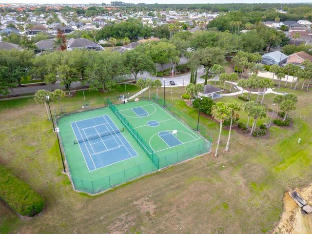 936 BLOOMINGDALE DRIVE, Davenport, FL 33897