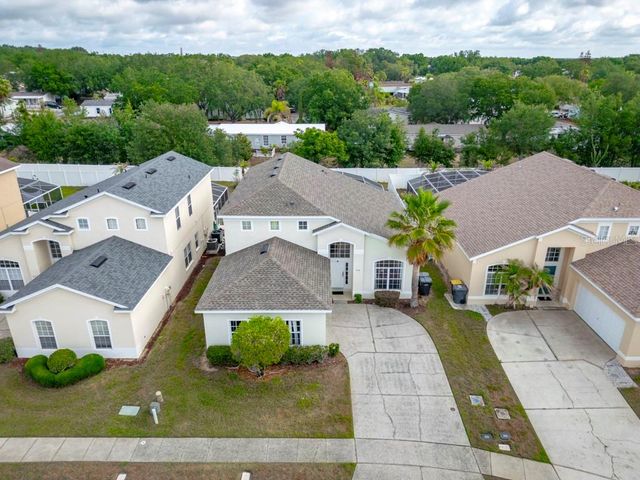 936 BLOOMINGDALE DRIVE, Davenport, FL 33897