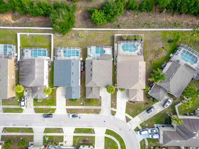 936 BLOOMINGDALE DRIVE, Davenport, FL 33897