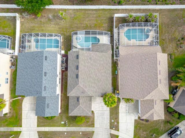 936 BLOOMINGDALE DRIVE, Davenport, FL 33897