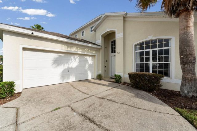 936 BLOOMINGDALE DRIVE, Davenport, FL 33897