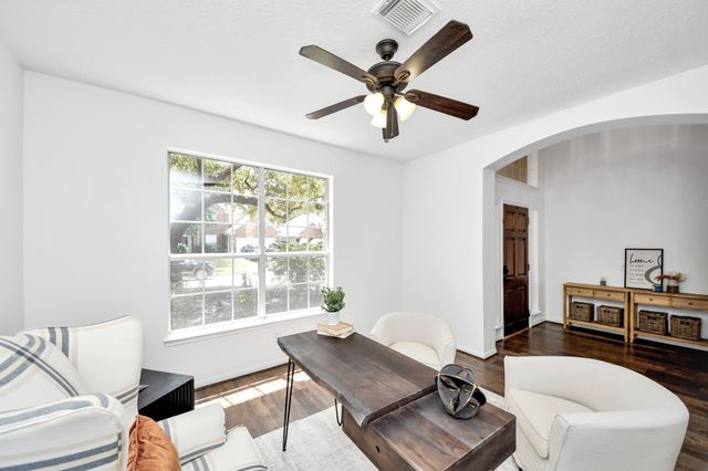 11102 Oak Mesa Court, Houston, TX 77070