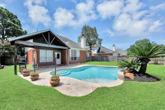 11102 Oak Mesa Court, Houston, TX 77070