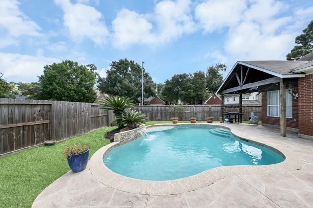 11102 Oak Mesa Court, Houston, TX 77070