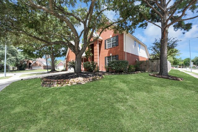 11102 Oak Mesa Court, Houston, TX 77070
