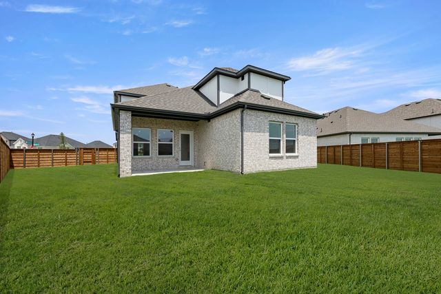 2000 Blossom Street, Mesquite, TX 75181