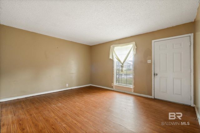 313 W 4th Avenue, Foley, AL 36535