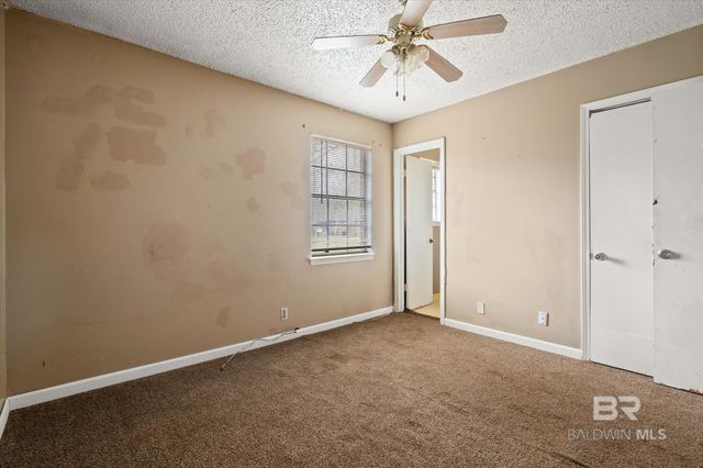 313 W 4th Avenue, Foley, AL 36535