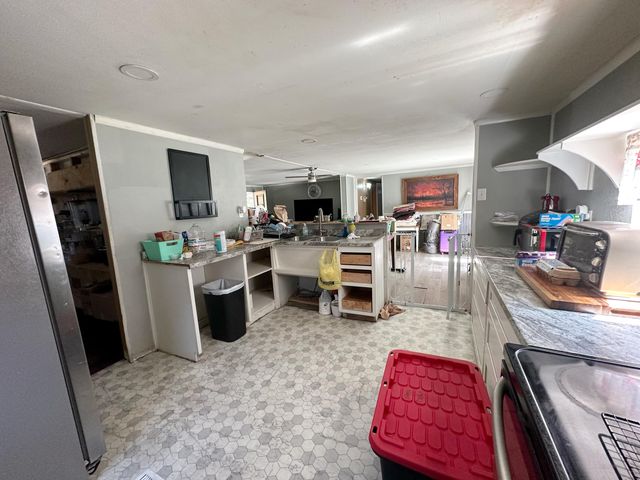 106 Red Eye Road, Defuniak Springs, FL 32433