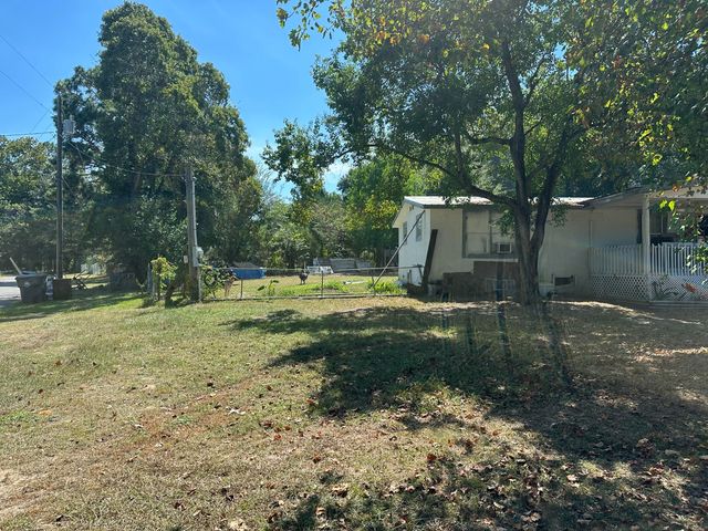 106 Red Eye Road, Defuniak Springs, FL 32433