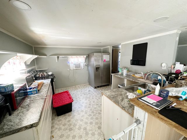 106 Red Eye Road, Defuniak Springs, FL 32433