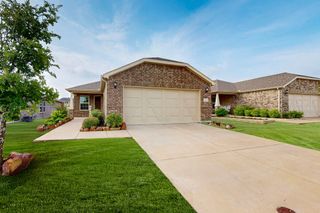 904 Rough Hollow Drive, Mckinney, TX 75071