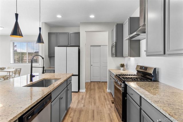 931 W Hopkins Drive, Elizabeth, CO 80107
