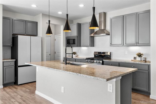 931 W Hopkins Drive, Elizabeth, CO 80107