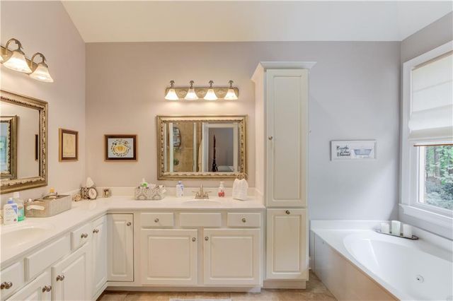 901 Providence Lane, Monroe, GA 30656