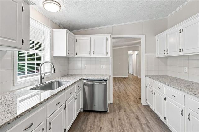 326 Forest Lake Road, Pendergrass, GA 30567