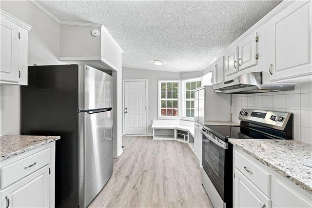 326 Forest Lake Road, Pendergrass, GA 30567