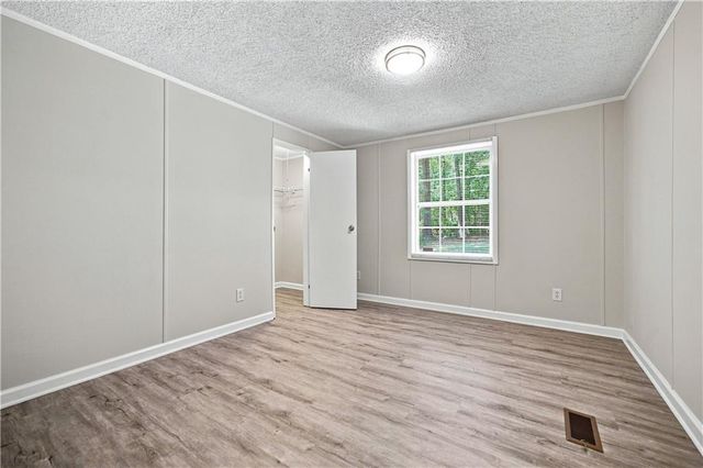 326 Forest Lake Road, Pendergrass, GA 30567