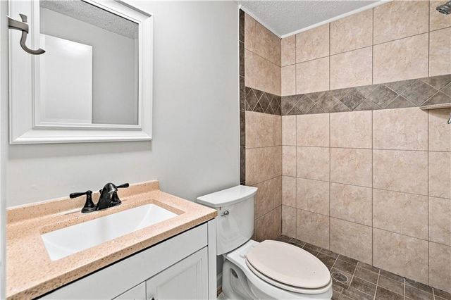 326 Forest Lake Road, Pendergrass, GA 30567