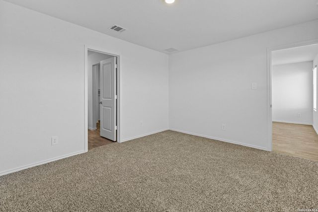 16035 Mahogany Way, Elmendorf, TX 78112