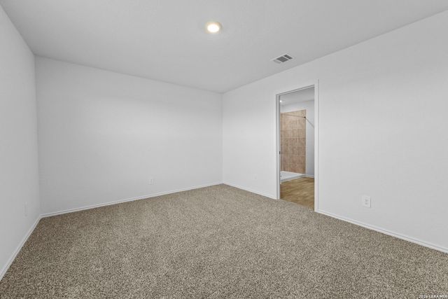 16035 Mahogany Way, Elmendorf, TX 78112