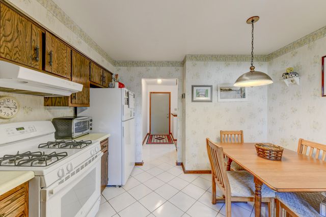 9500 Lilac Lane, Munster, IN 46321