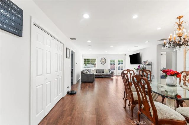 7222 Fallbrook Avenue, West Hills, CA 91307