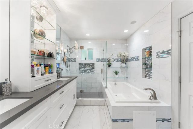 7222 Fallbrook Avenue, West Hills, CA 91307