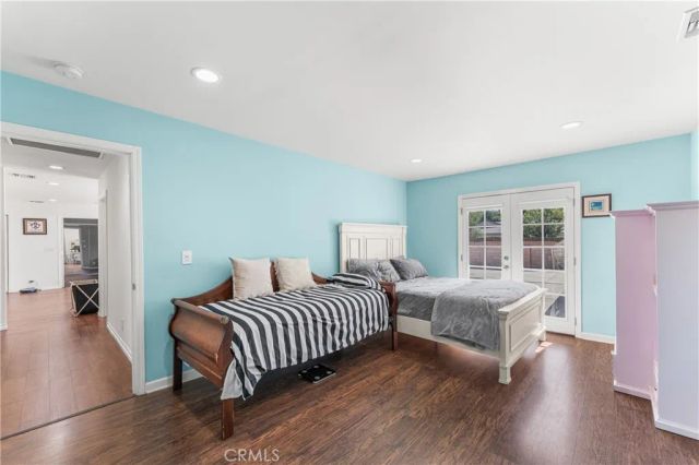 7222 Fallbrook Avenue, West Hills, CA 91307
