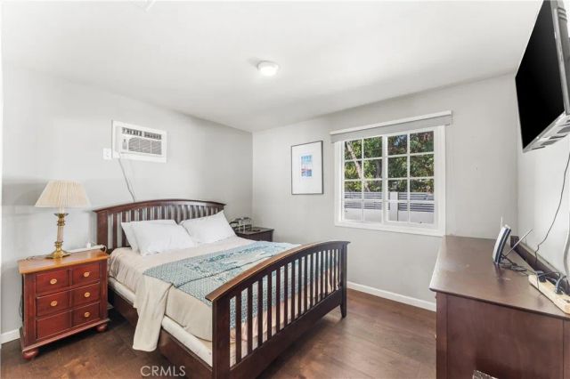 7222 Fallbrook Avenue, West Hills, CA 91307