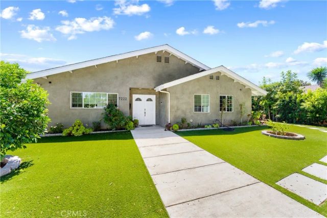 7222 Fallbrook Avenue, West Hills, CA 91307
