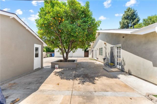 7222 Fallbrook Avenue, West Hills, CA 91307