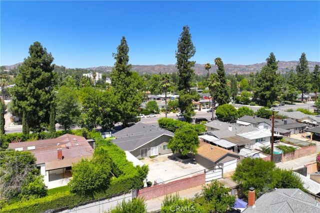 7222 Fallbrook Avenue, West Hills, CA 91307