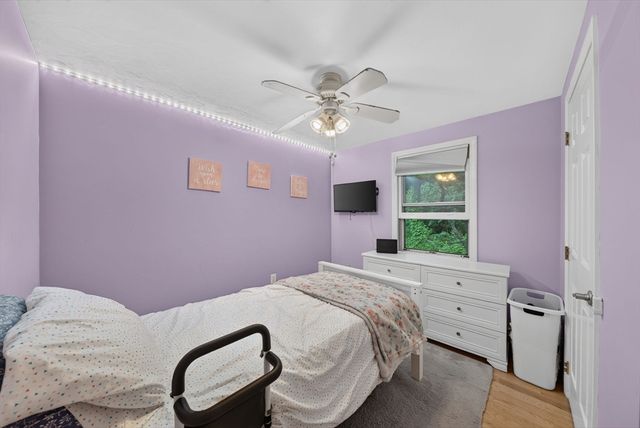 112 Bond Rd, Charlton, MA 01507