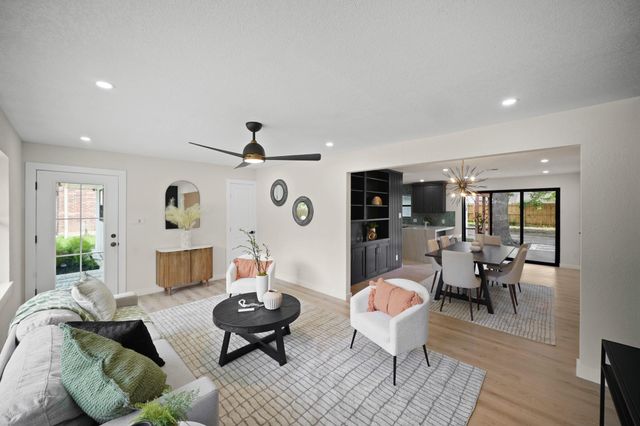 4813 Hummingbird Street, Houston, TX 77035