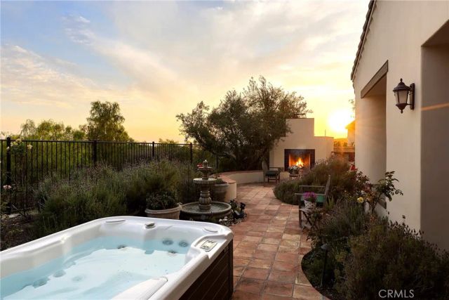 19 Calle Estilo Nuevo, San Clemente, CA 92673