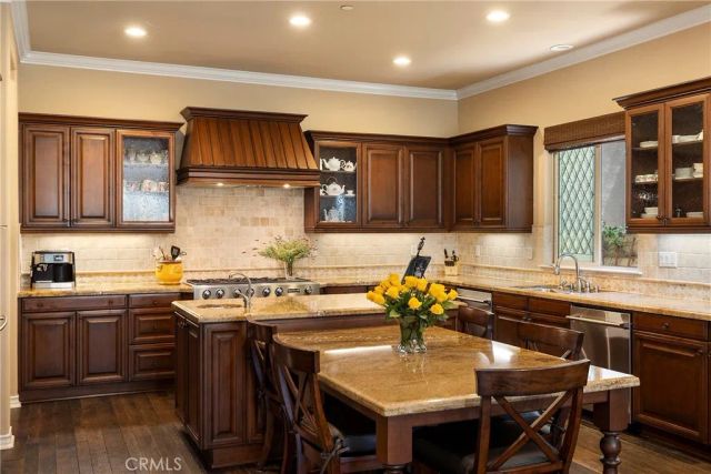 19 Calle Estilo Nuevo, San Clemente, CA 92673