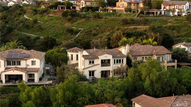 19 Calle Estilo Nuevo, San Clemente, CA 92673