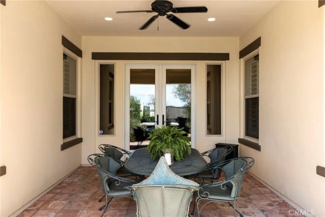 19 Calle Estilo Nuevo, San Clemente, CA 92673