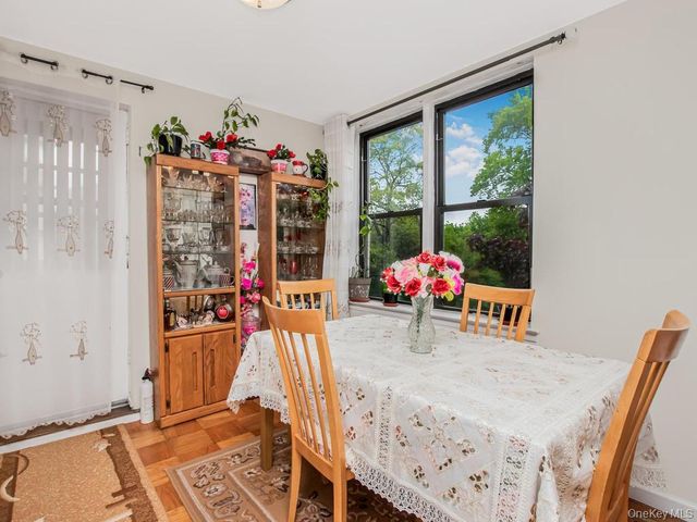 1874 Pelham Parkway S 2P, Bronx, NY 10461