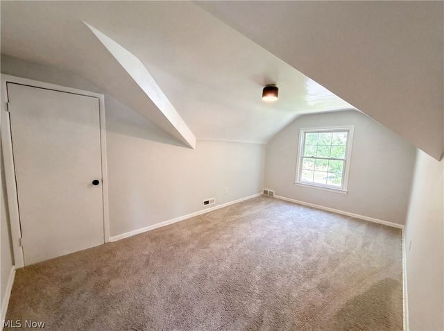 1384 Ford Road, Cleveland, OH 44124